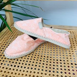 Havaianas Renda Tropical Print Slip on